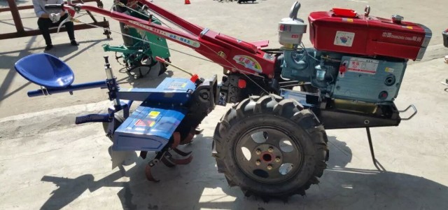 農(nóng)業(yè)機(jī)械配套動力型手扶拖拉機(jī) 做工精密耐用可靠